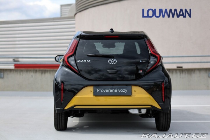 Toyota Aygo 1.5HEV GR SPORT 2026