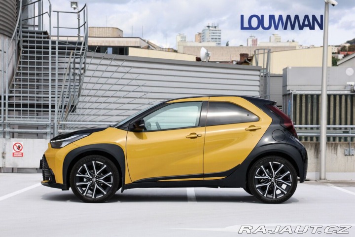 Toyota Aygo 1.5HEV GR SPORT 2026