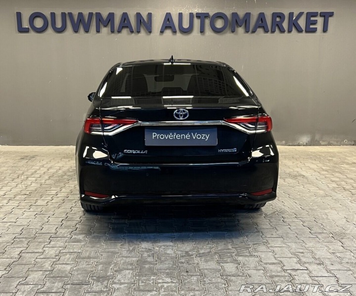 Toyota Corolla 1,8 Hybrid AT Comfort Sty 2021