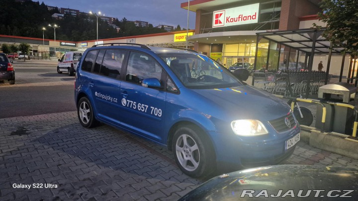 Volkswagen Touran MPV 2006