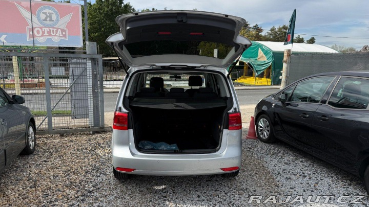 Volkswagen Touran 1.2TSI 77kW *Match*Tažné* 2012