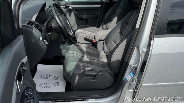 Volkswagen Touran 1.2TSI 77kW *Match*Tažné* 2012