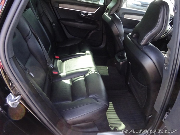 Volvo S90 AWD 173kW Inscription ČR 2022