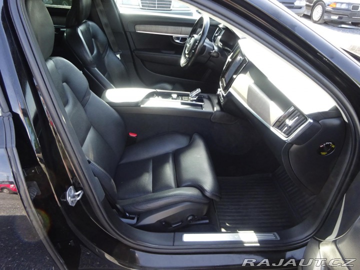 Volvo S90 AWD 173kW Inscription ČR 2022