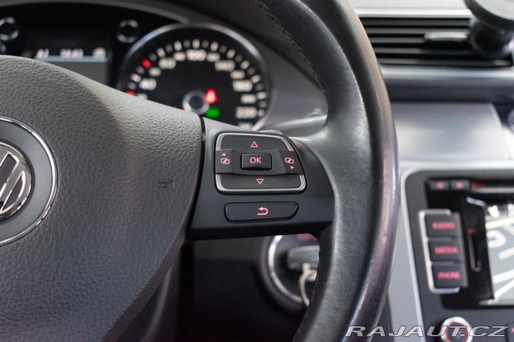 Volkswagen Passat 2.0 TDI 130kW DSG*KAMERA* 2014
