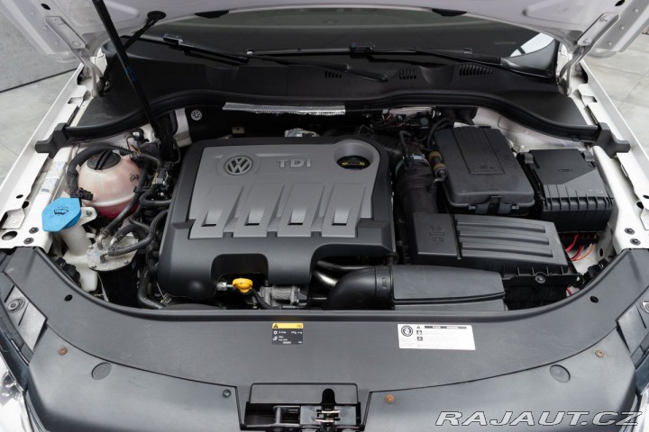 Volkswagen Passat 2.0 TDI 130kW DSG*KAMERA* 2014