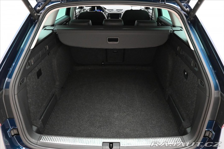 Škoda Superb 2,0 TDI 110kW DSG Style Z 2022