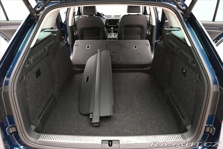 Škoda Superb 2,0 TDI 110kW DSG Style Z 2022