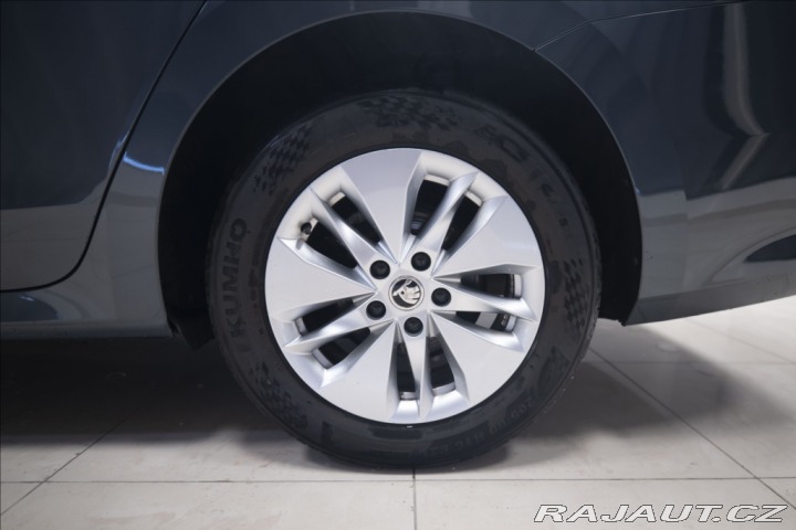 Škoda Octavia 2,0 TDI DSG VÝHŘEV 1. MAJ 2021