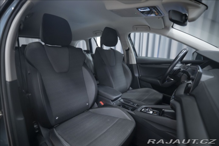 Škoda Octavia 2,0 TDI DSG VÝHŘEV 1. MAJ 2021