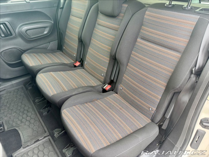 Opel Combo 1,2 T LIFE EDITION 1.MAJI 2021