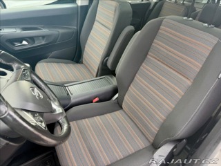 Opel Combo 1,2 T LIFE EDITION 1.MAJI 2021