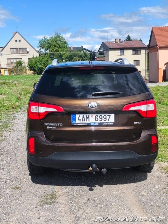 Kia Sorento 2,2   CRDi 145 kW – 4×4 2015