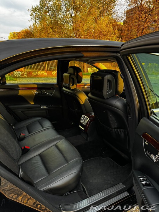 Mercedes-Benz S S 350L 4MATIC 1800