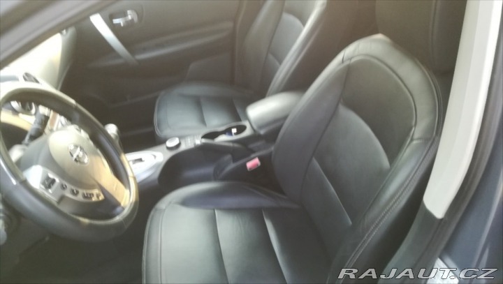 Nissan Qashqai 2,0 104 kW automat s 4x 1800