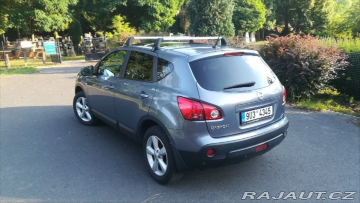 Nissan Qashqai 2,0 104 kW automat s 4x 1800