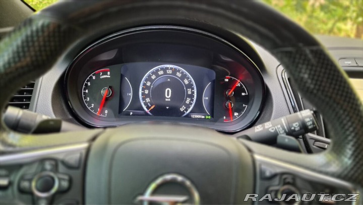 Opel Insignia 2,0   Turbo 4x4 AUTOMAT 2014