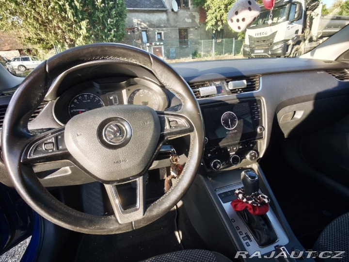 Škoda Octavia 1,6 tdi 81 kW dsg 2015