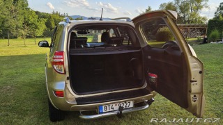 Toyota RAV4 2,0 4x4 LPG, 116 kW, KŮ 2009