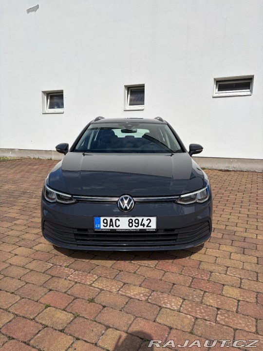 Volkswagen Golf 1,0 TSI 81 kW (110 k) 1800