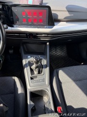 Volkswagen Golf 1,0 TSI 81 kW (110 k) 1800