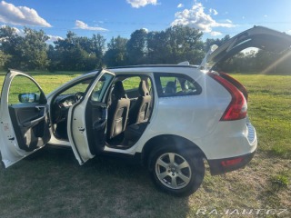 Volvo XC60 2,0 s naftovým motorem 2010