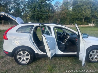 Volvo XC60 2,0 s naftovým motorem 2010