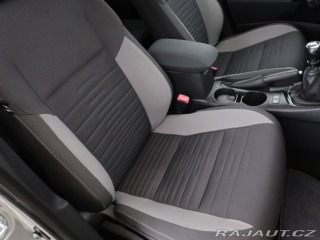 Toyota Auris 1.6D,82KW,Manuál,Touring 2015