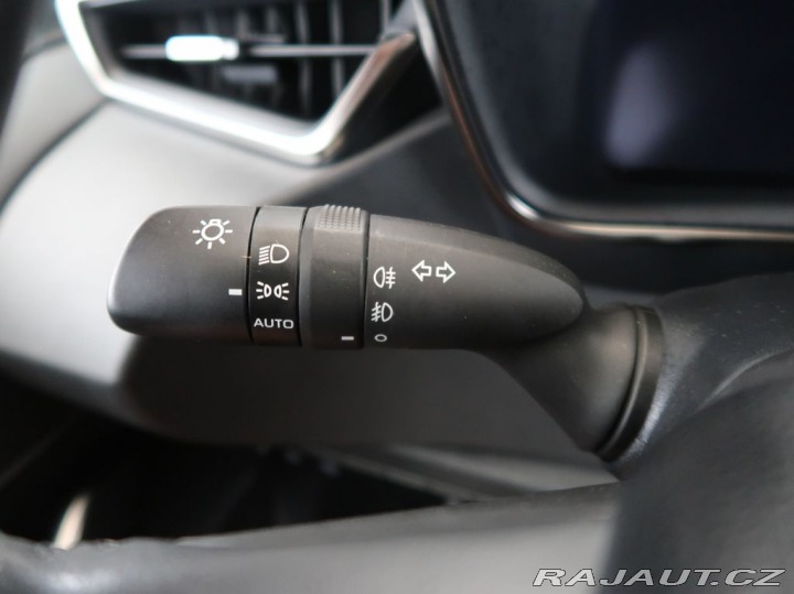 Toyota Corolla 1.8,Hybrid,e-CVT,Style,CZ 2023