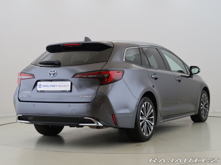 Toyota Corolla 1.8,Hybrid,e-CVT,Style,CZ 2023