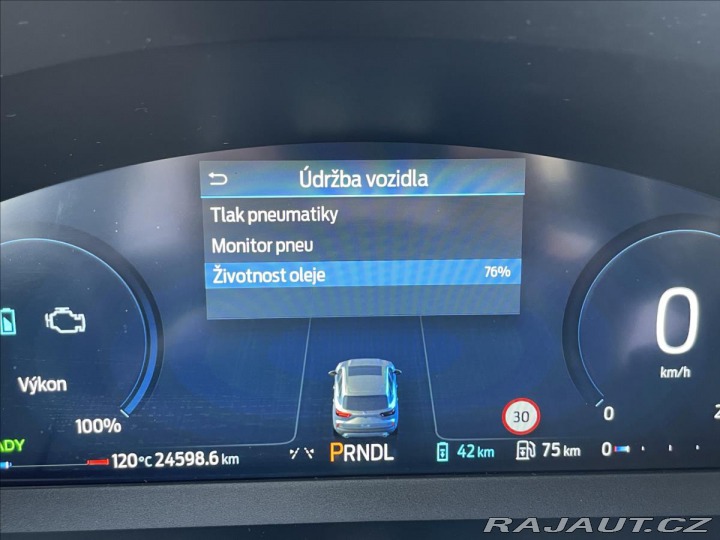 Ford Kuga 2,5 PHEV ST-LINE X 2025