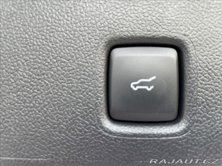 Ford Kuga 2,5 PHEV ST-LINE X 2025