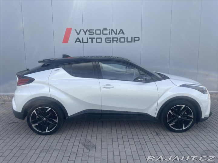 Toyota C-HR 2,0 2,0 Hybrid GR Sport 2022