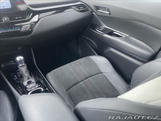 Toyota C-HR 2,0 2,0 Hybrid GR Sport 2022