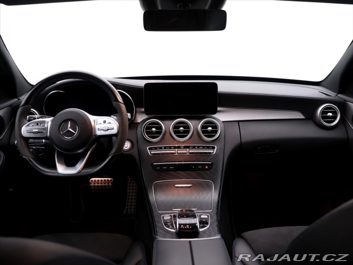 Mercedes-Benz C 2,0 300de 143kW AMG Night 2021