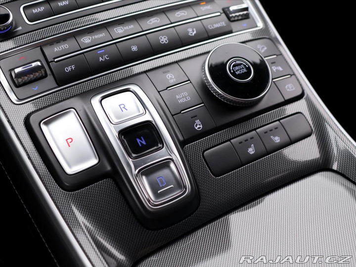 Hyundai Santa Fe 2,2 CRDi 142kW Style CZ D 2023