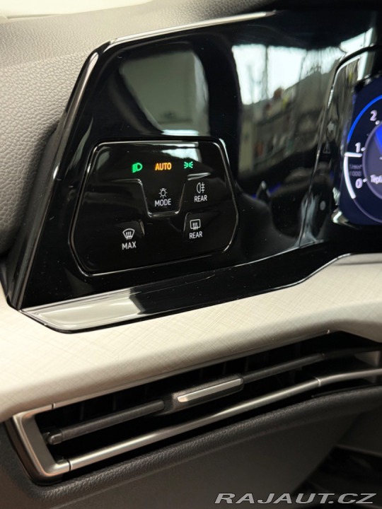 Volkswagen Golf Variant 2.0 TDI DSG 115k 2022