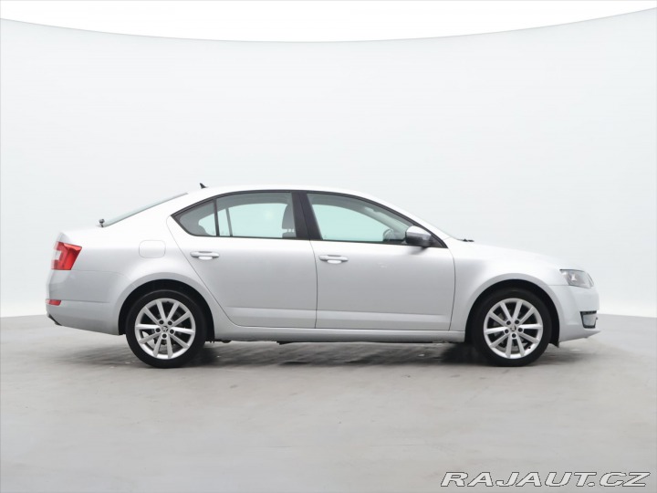 Škoda Octavia 2,0 TDI 110kW CZ Style Xe 2016