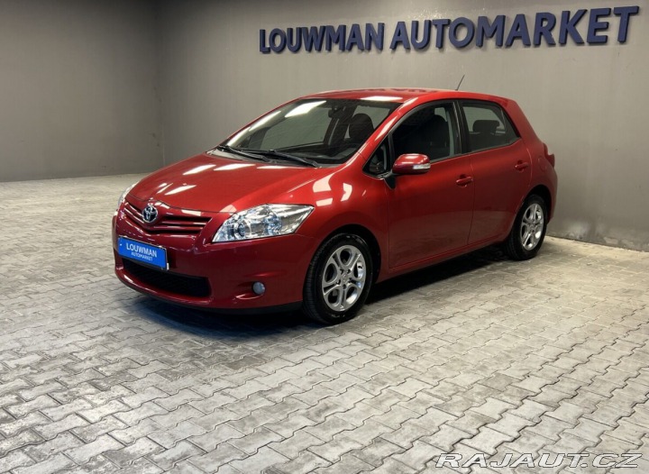 Toyota Auris 1,6 VVTi Luna 2010