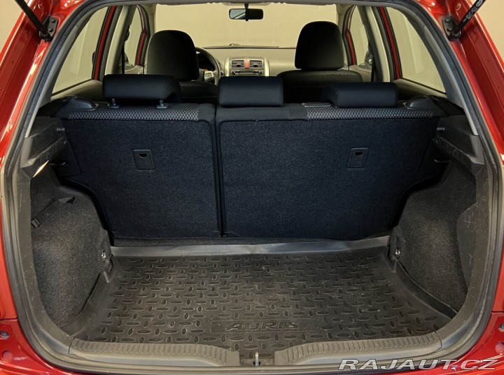 Toyota Auris 1,6 VVTi Luna 2010
