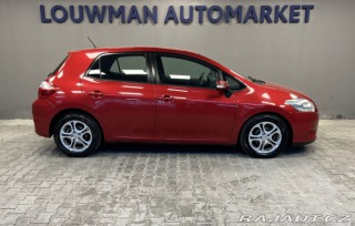 Toyota Auris 1,6 VVTi Luna 2010