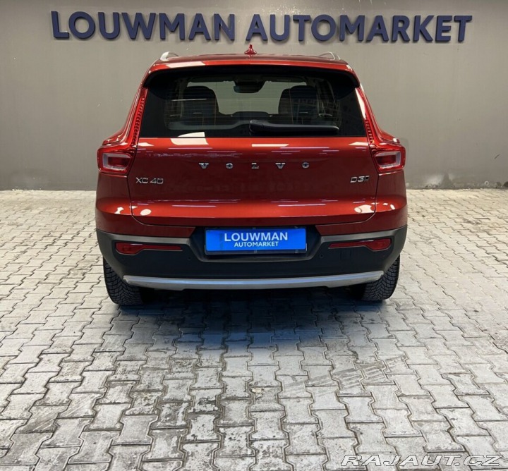 Volvo XC40 D3 AT AWD Momentum 2019