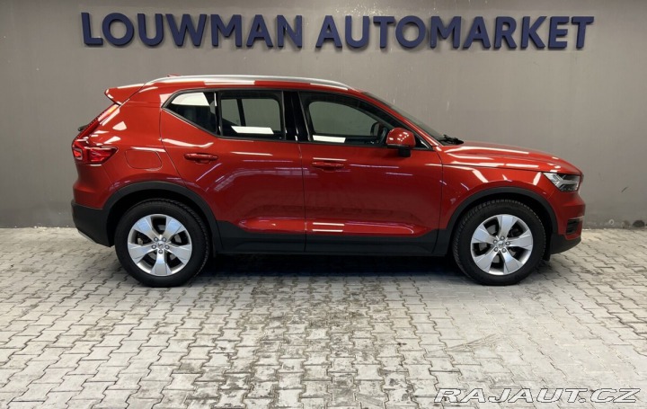 Volvo XC40 D3 AT AWD Momentum 2019