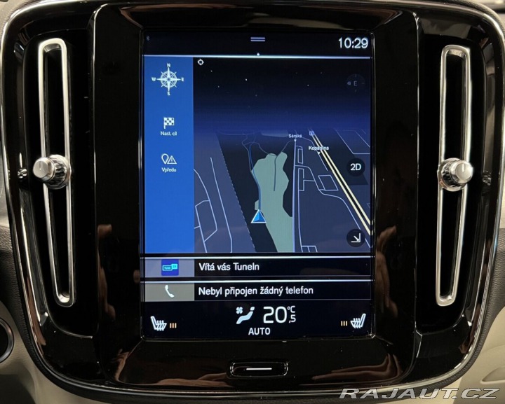 Volvo XC40 D3 AT AWD Momentum 2019