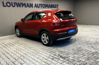 Volvo XC40 D3 AT AWD Momentum 2019