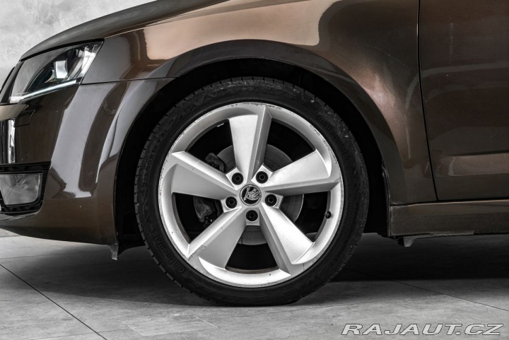 Škoda Octavia Combi 2,0TDI 4x4 Navi kůž 2014