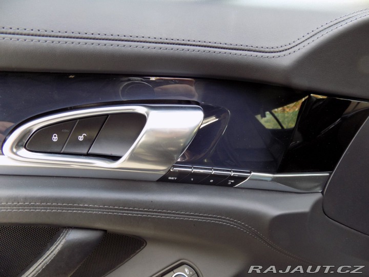Porsche Panamera 4S/Facelift/4x4/NAVI/ 2013