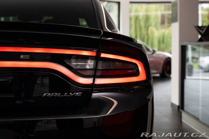 Dodge Charger 2017