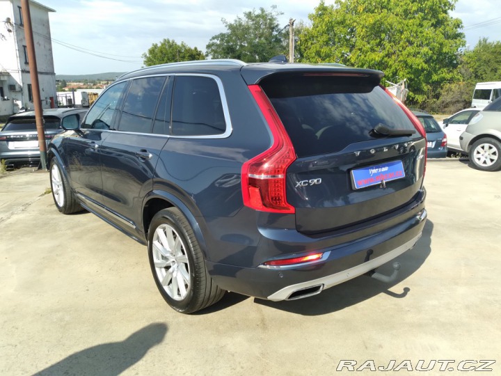 Volvo XC90 D5 AWD INSCRIPTION 7 MÍST 2018