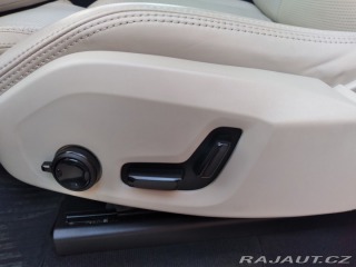 Volvo XC90 D5 AWD INSCRIPTION 7 MÍST 2018